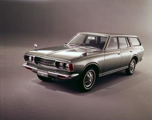Datsun Bluebird U Wagon 1973 года